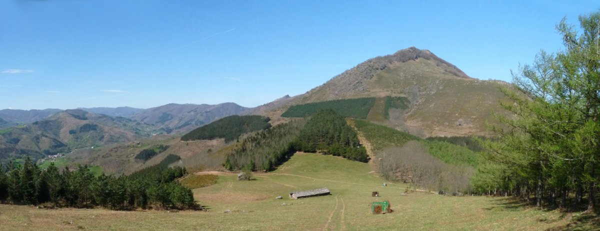 Zumalekuko lepoa Axkingo gailurretik