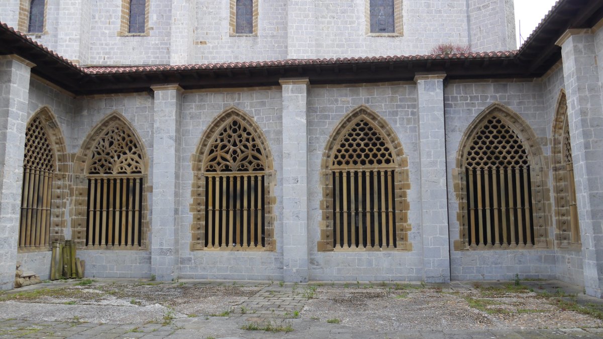 Andra Maria eliza, Deba