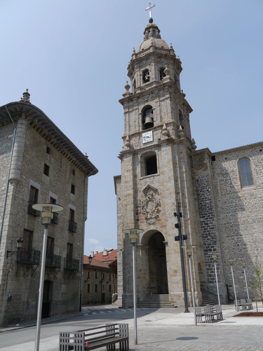 Ariznoako San Pedro eliza, Bergara