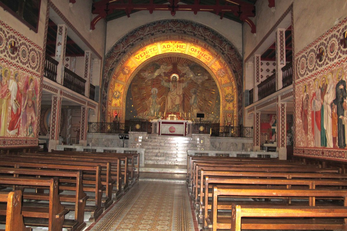 Bihotz Sakratua ermita, Hazparne