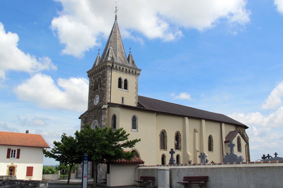 San Felix eliza, Garrüze