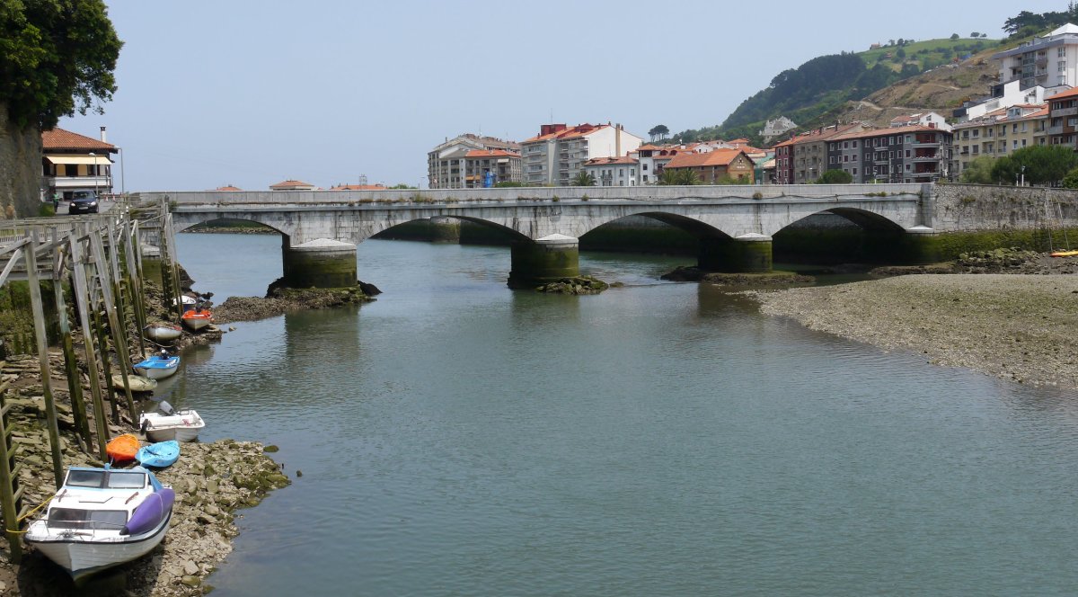 Deba gaineko zubi zaharra