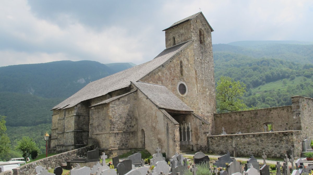 Santa Grazi eliza, Urdatx