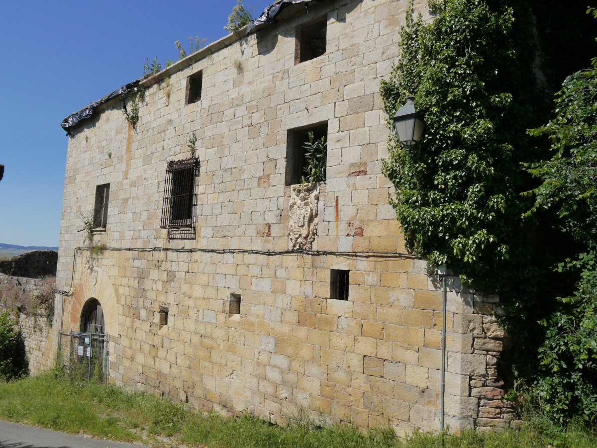 Cabo de Armería, Sarasa