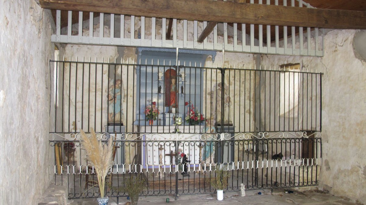 Santa Engrazia ermita, Uhartehiri