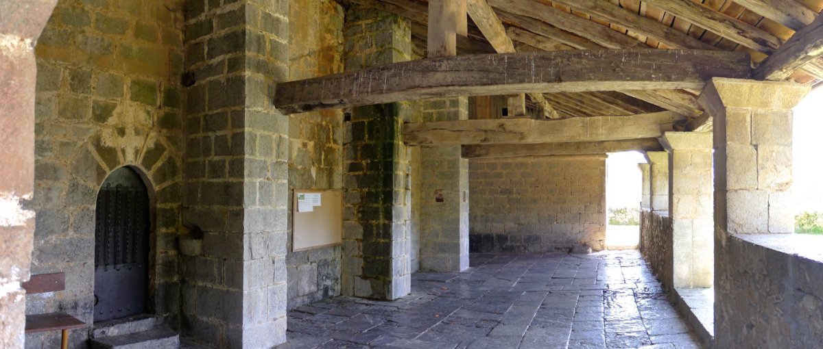 San Esteban eliza, Azkarate