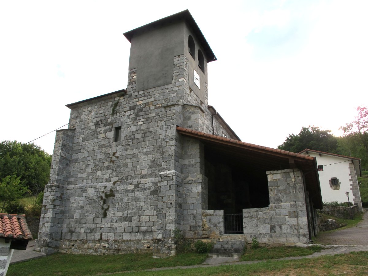 Santiago eliza, Intza