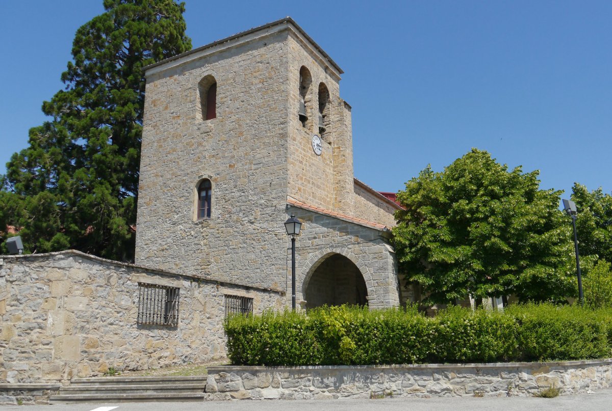 Santa Ageda eliza, Aizoain