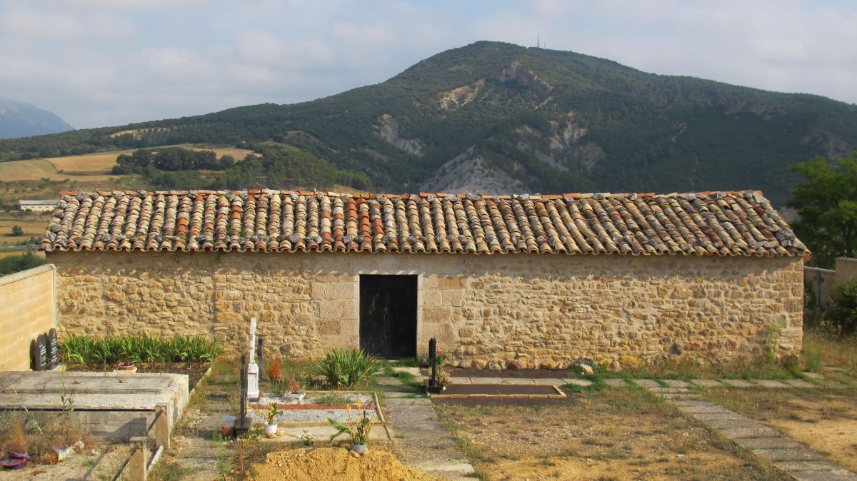 San Emeterio ermita, Arbaitza