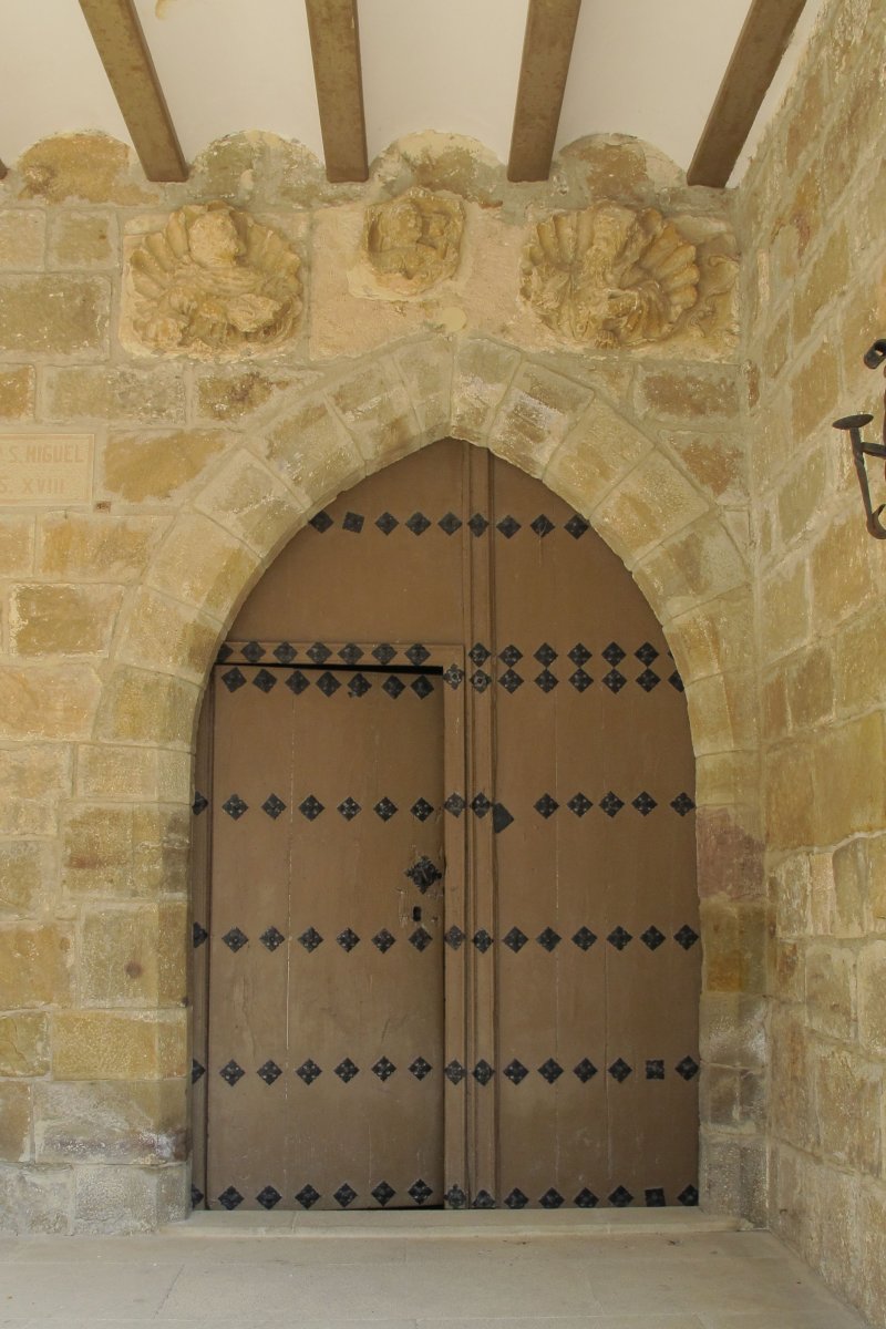 San Migel eliza, Zufia