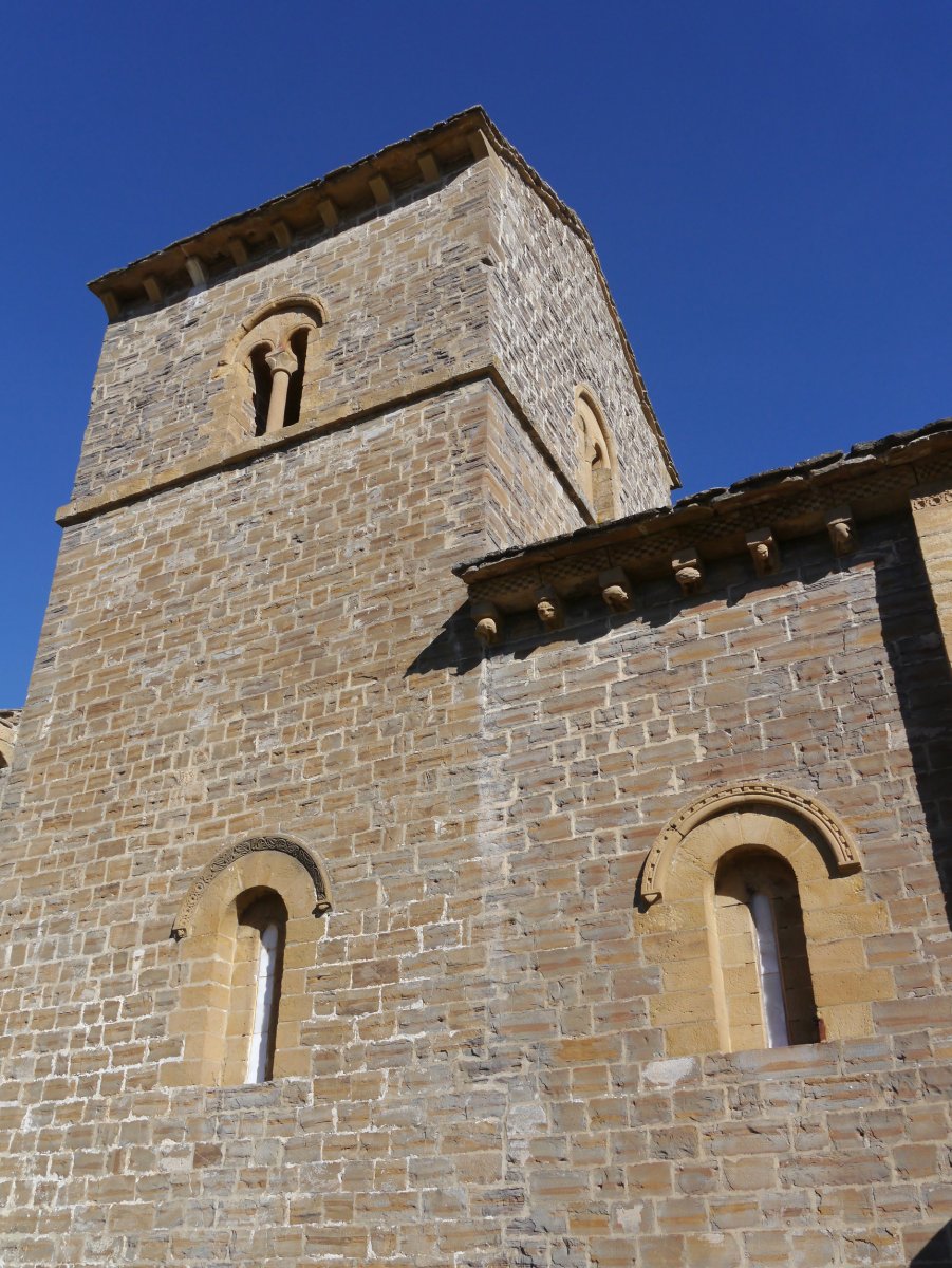 Santa Maria ermita, Nabaskoze