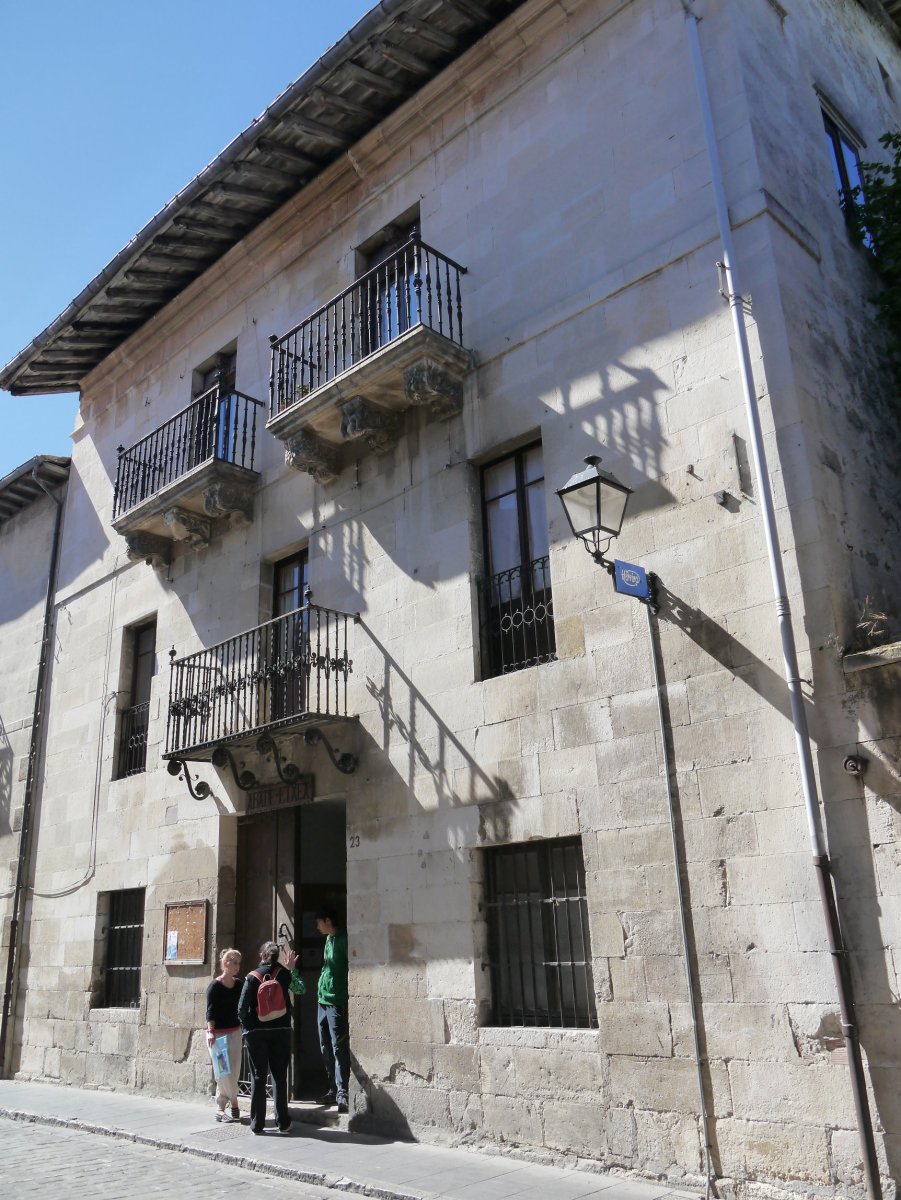 Etxea (Abade-etxea), Agurain