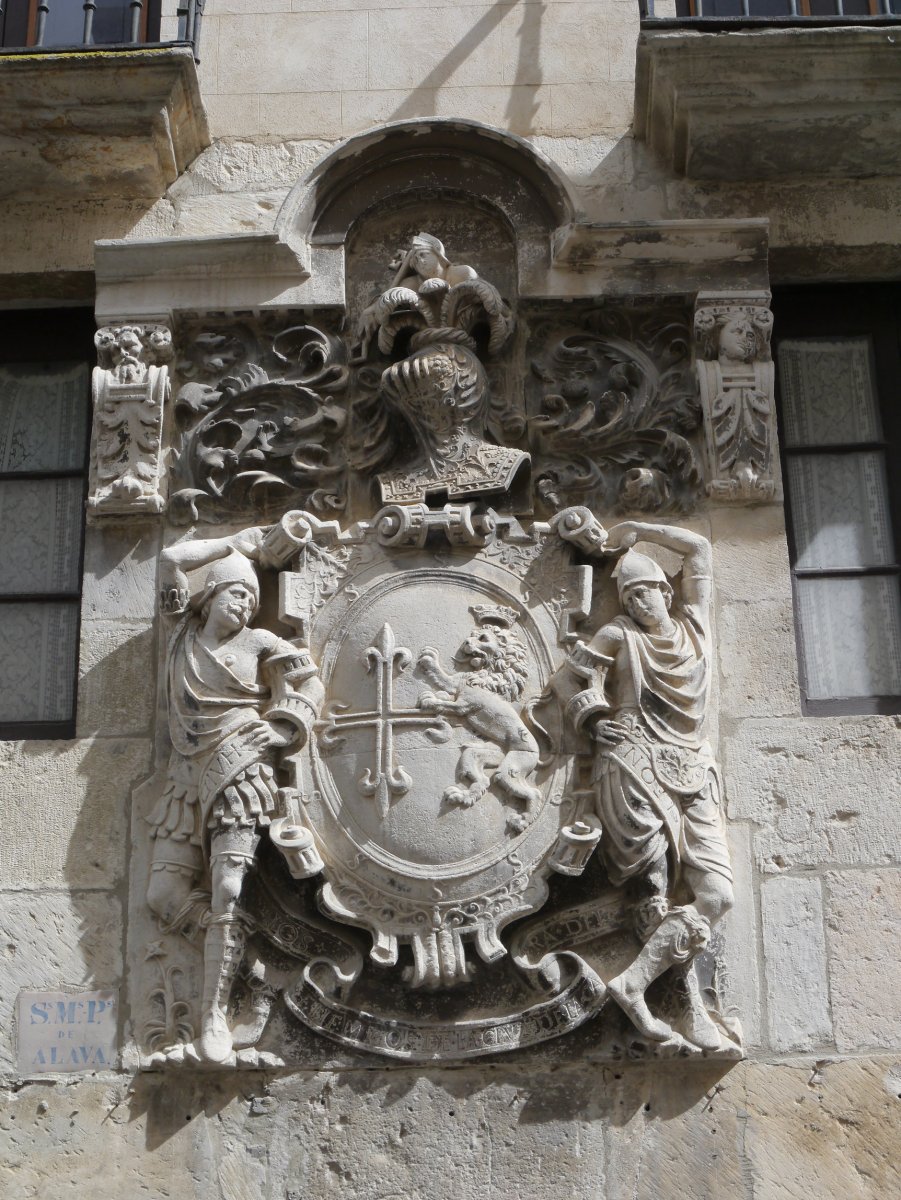 Santa Cruz etxearen armarria, Agurain