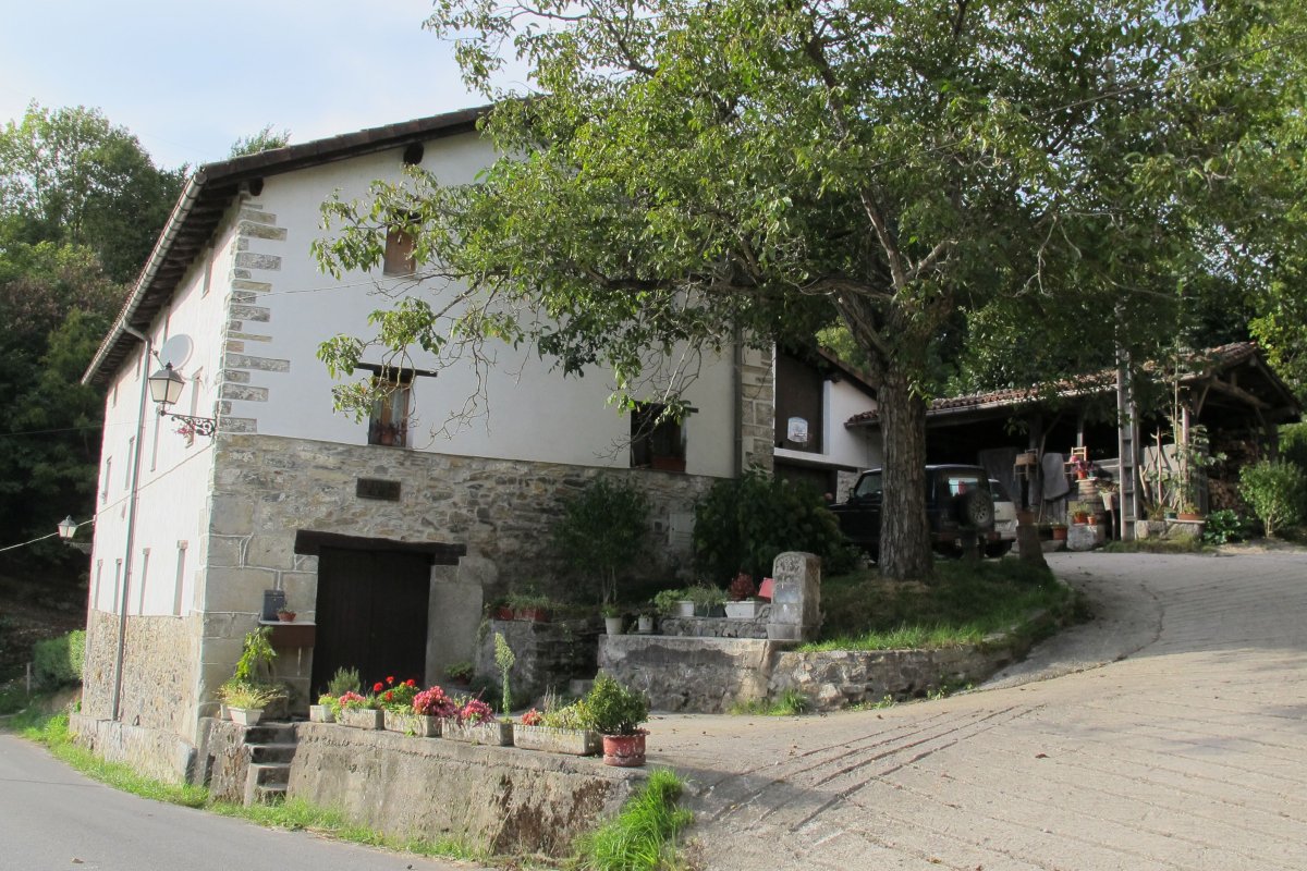 Olazabal Berri etxea, Altzo Azpi