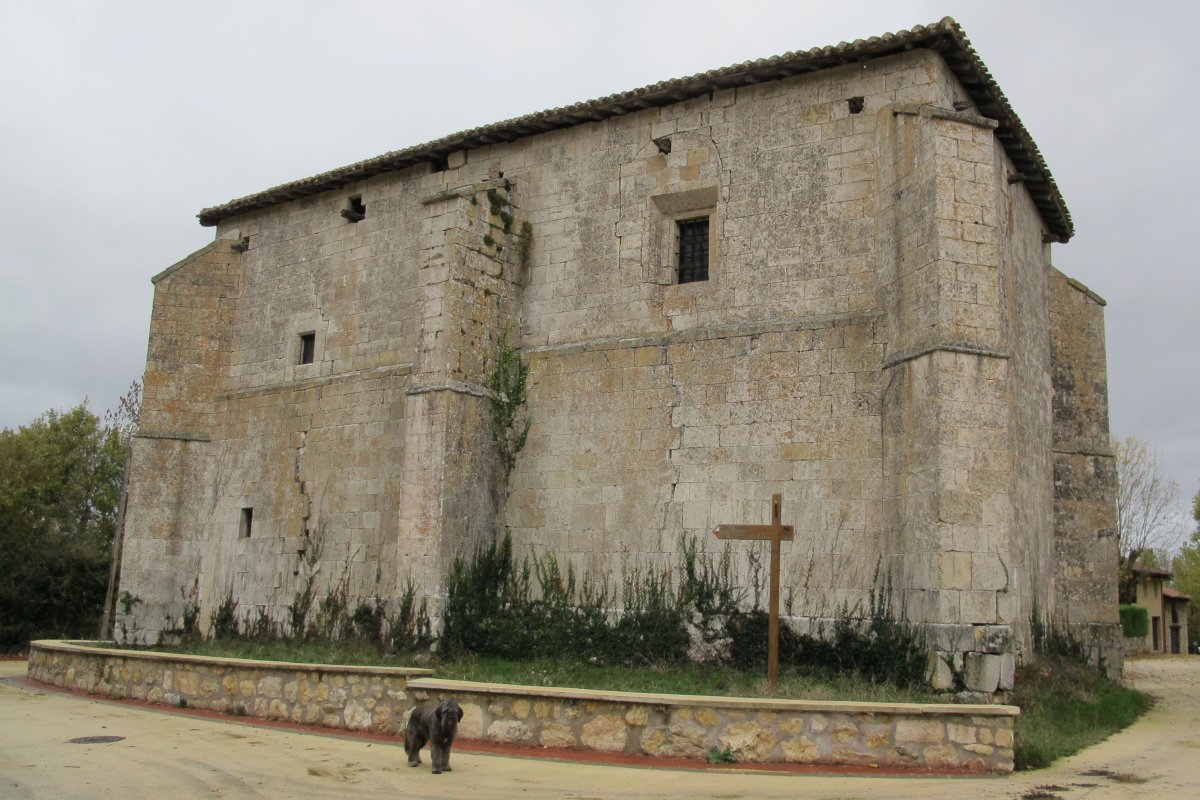 San Esteban eliza, Alangua