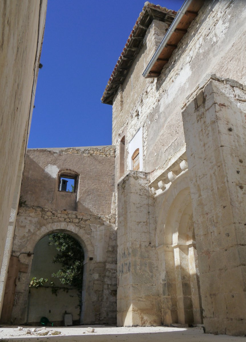 San Martin eliza, Makirriain