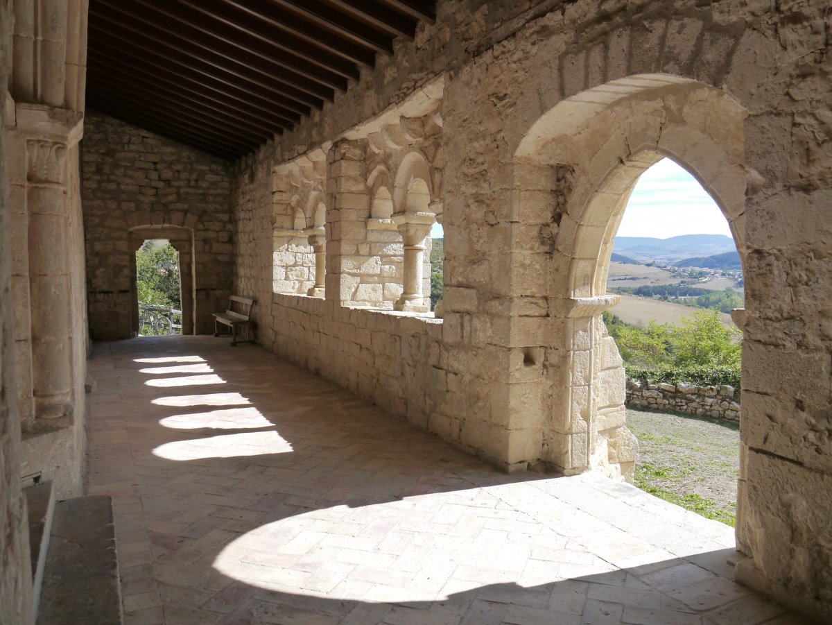 San Esteban eliza, Eusa