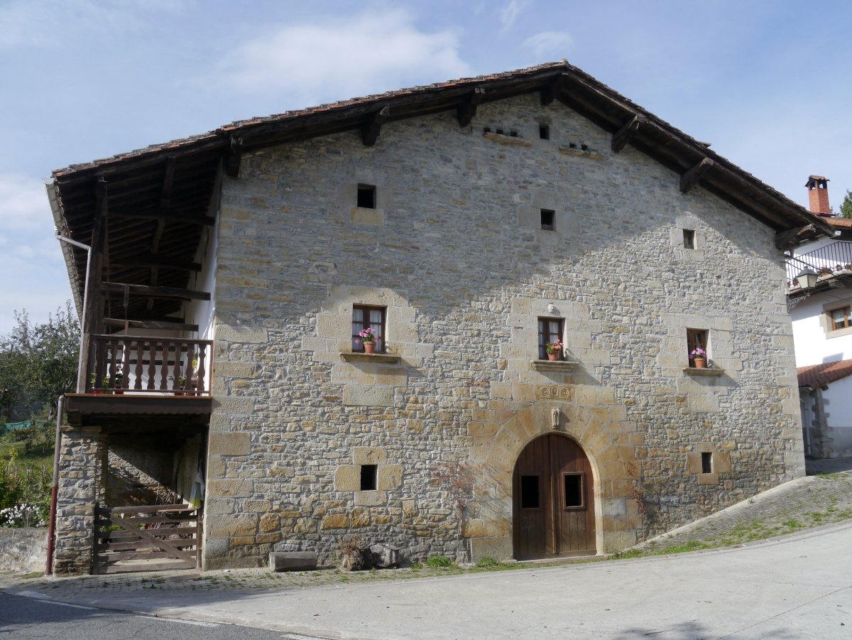 Iriartea etxea, Eraso