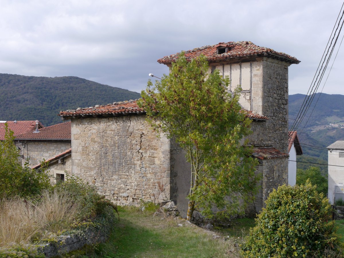 San Migel eliza, Zarrantz