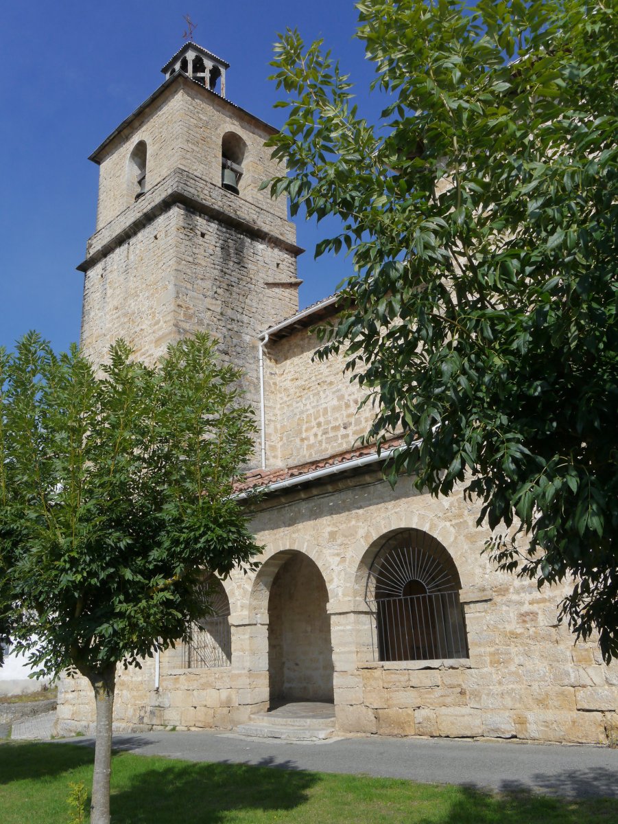 San Esteban eliza, Etxaleku