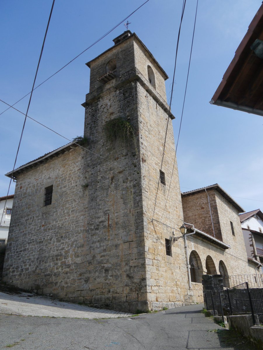 San Esteban eliza, Etxaleku