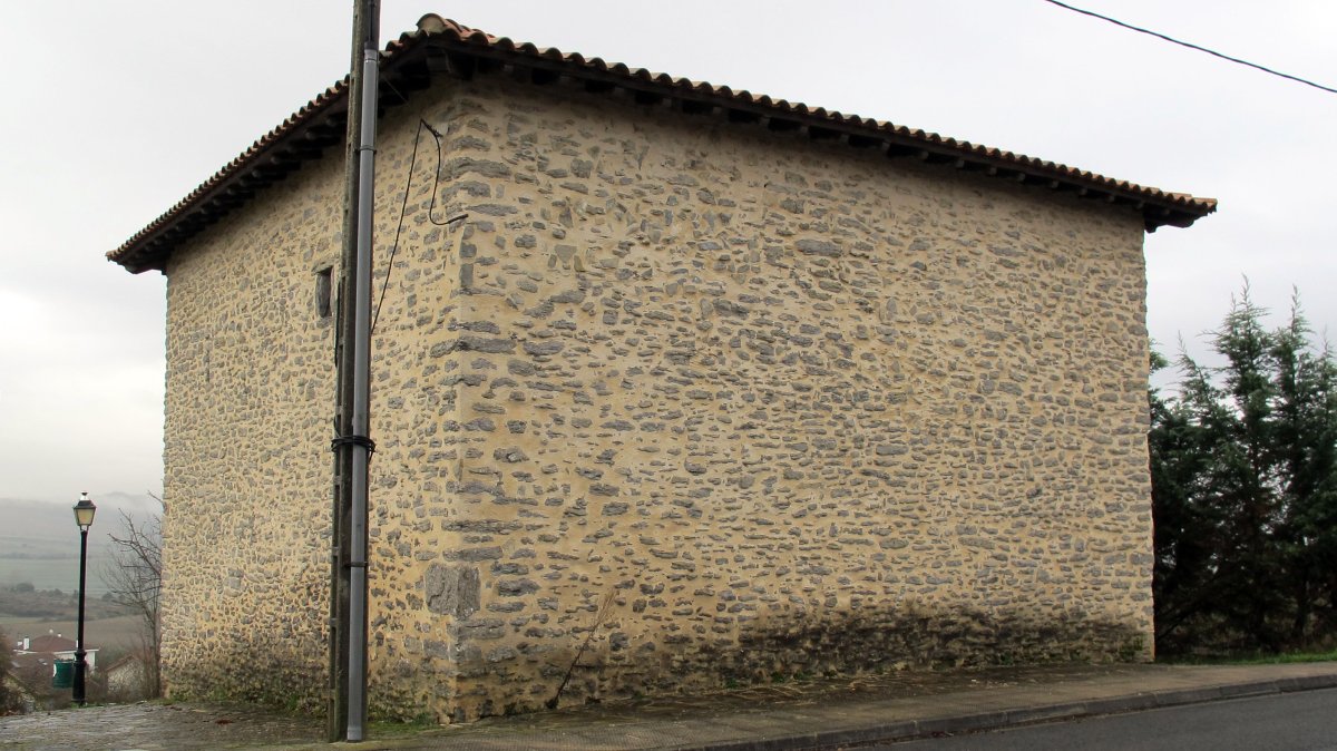 San Esteban ermita, Etxabarri Ibiña