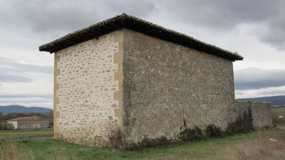 San Bartolome ermita, Gereña