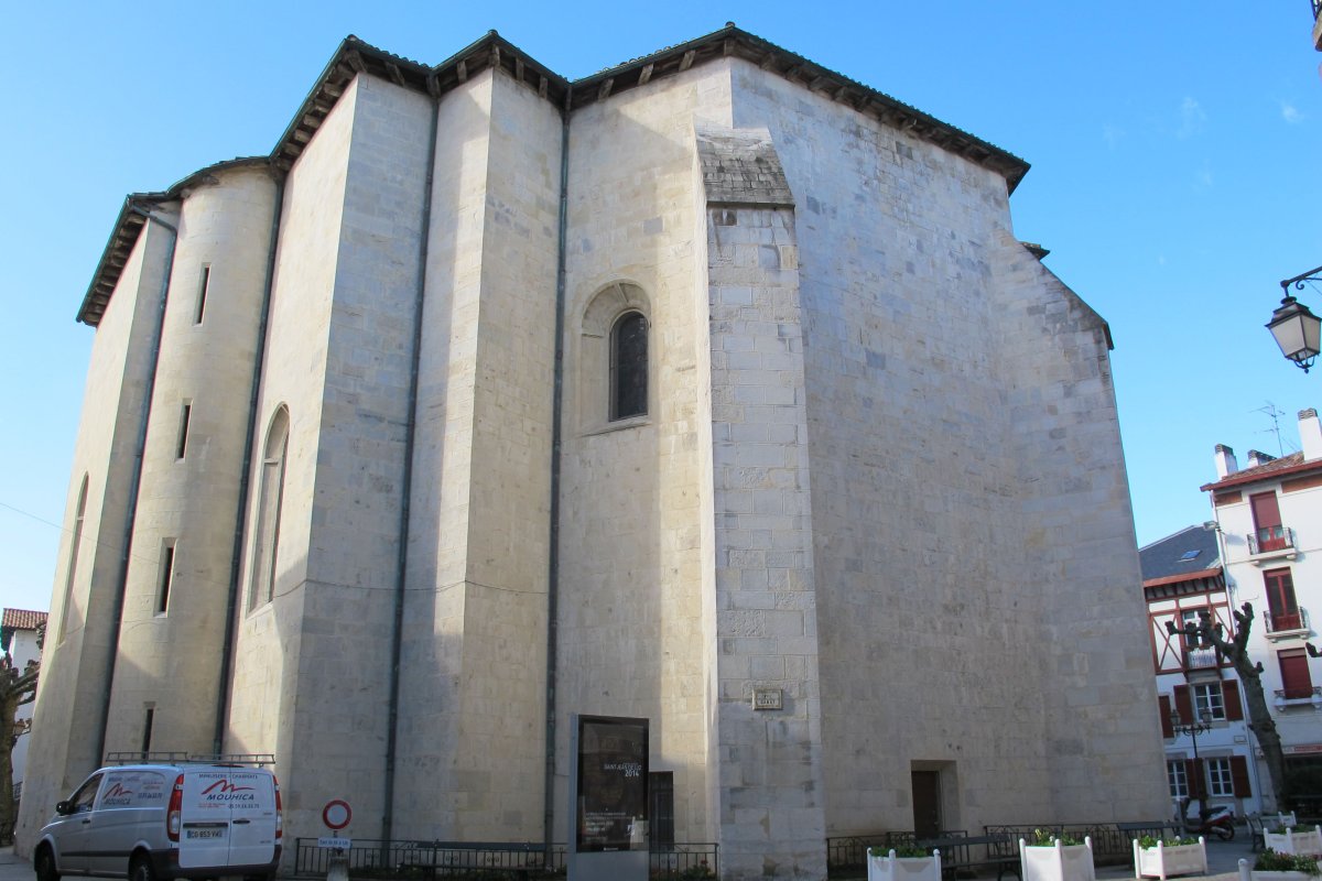 San Juan Bautista eliza, Donibane Lohizune