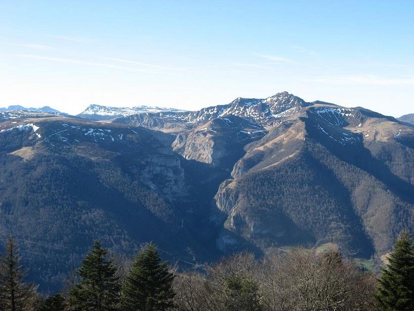 Lakhura, Kakuetako arroila, tontorretik