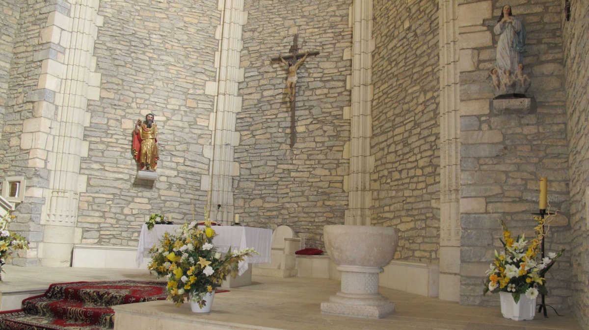 San Andrés Apóstol eliza, Estarroa