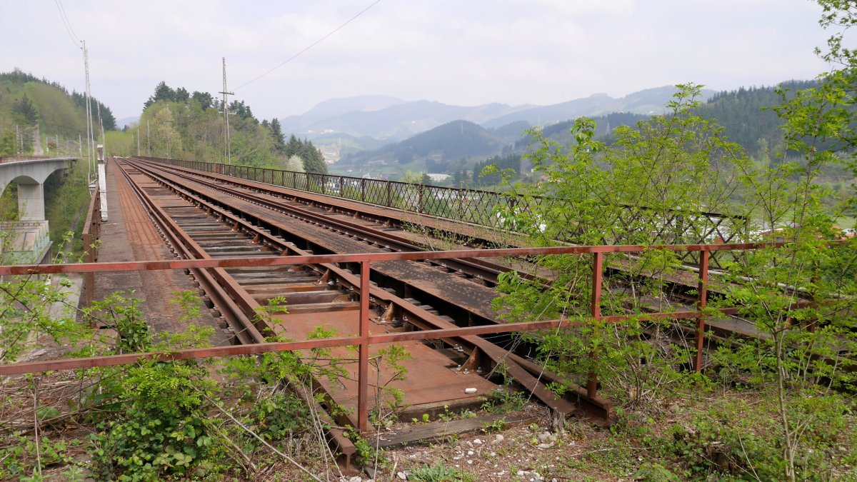 Eiffelen zubia, Ormaiztegi