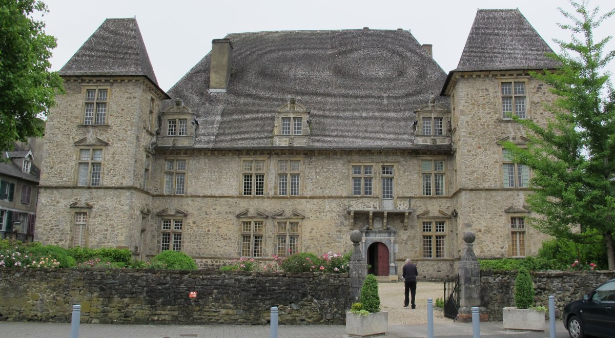 Andurain jauregia, Maule