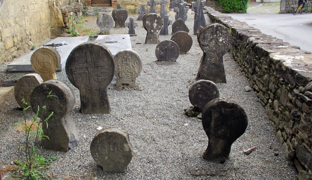 San Andrés eliza, Gotaine