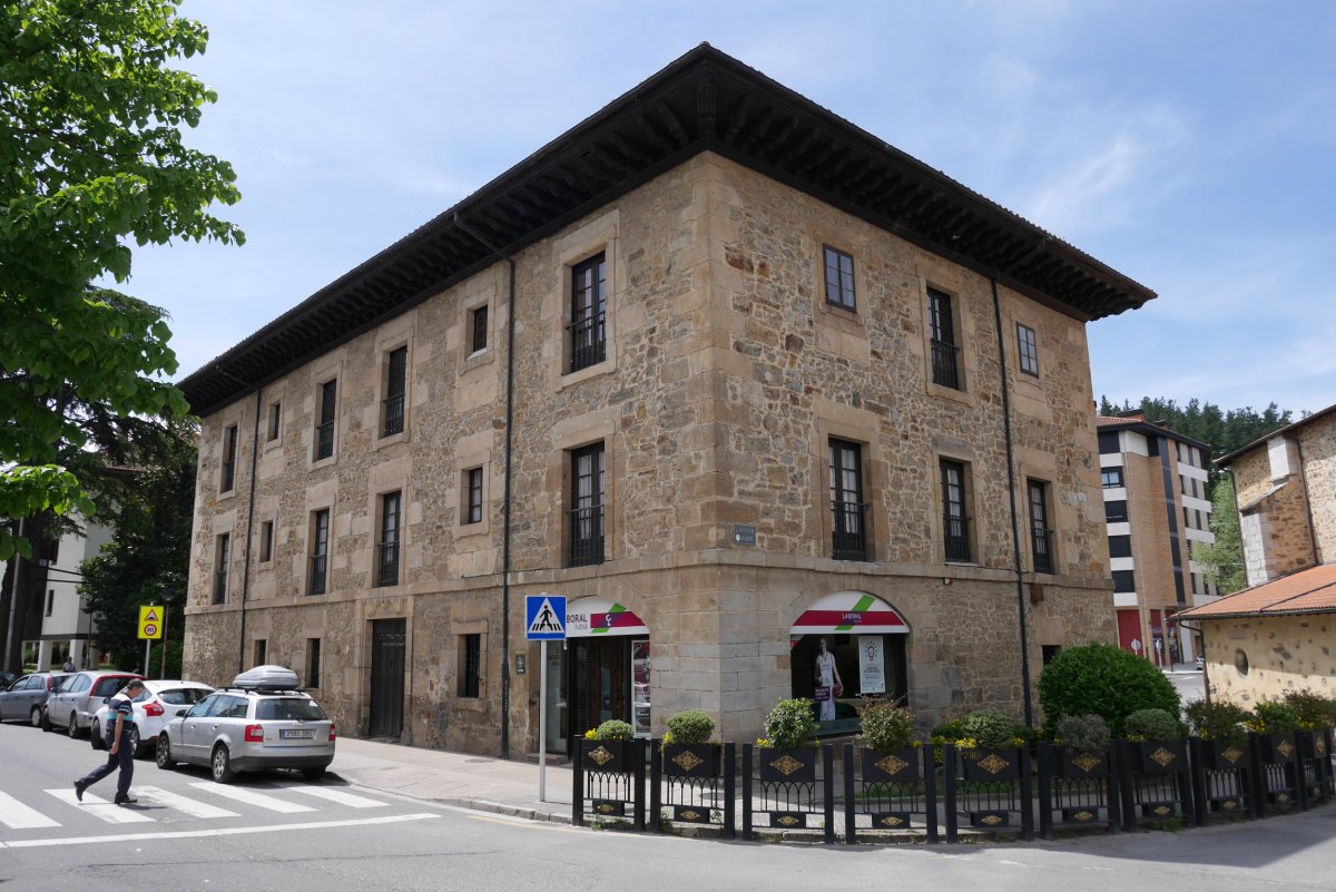 Otalora jauregia, Aretxabaleta