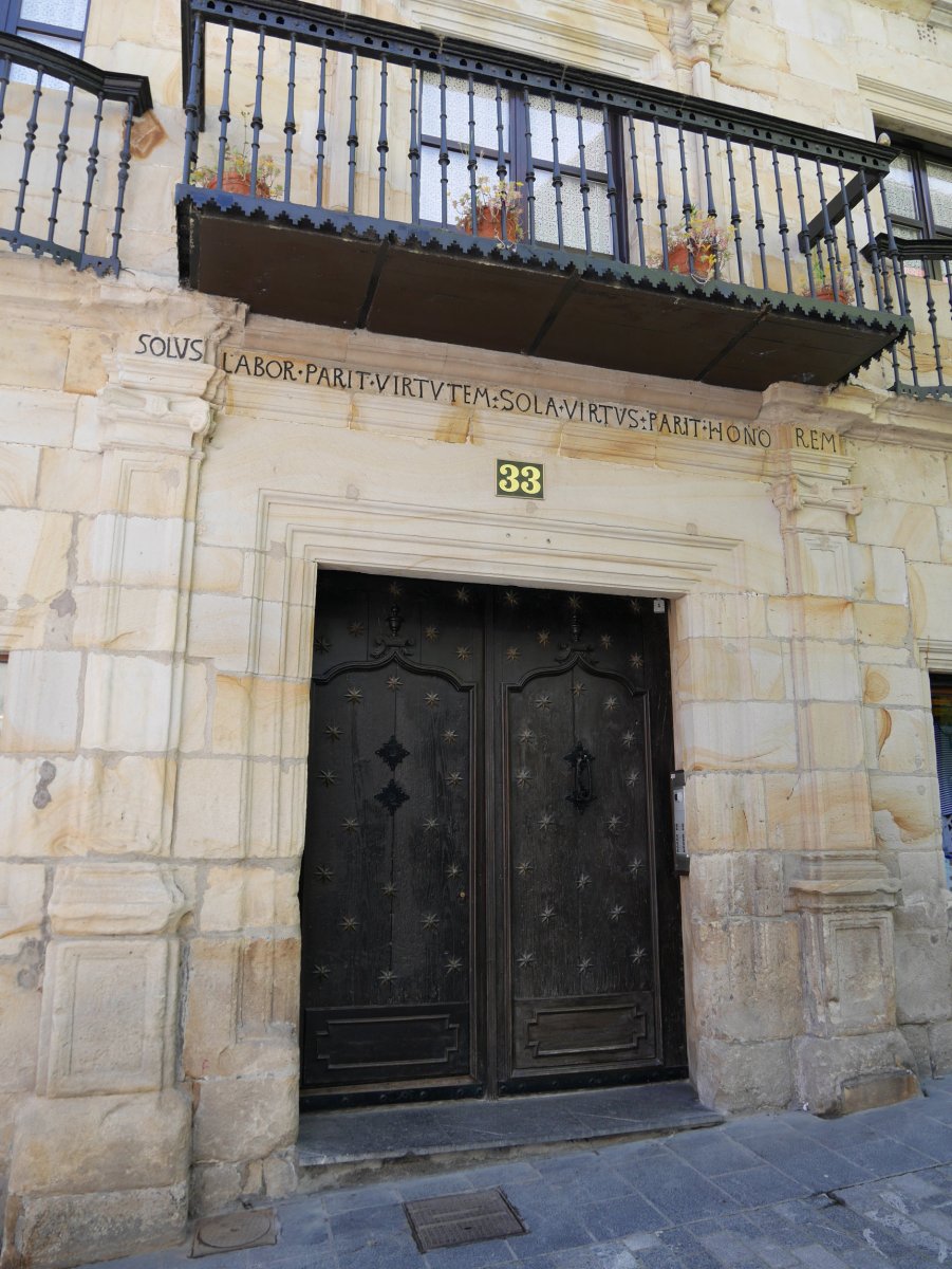 Bañez de Artazubiaga jauregia, Arrasate