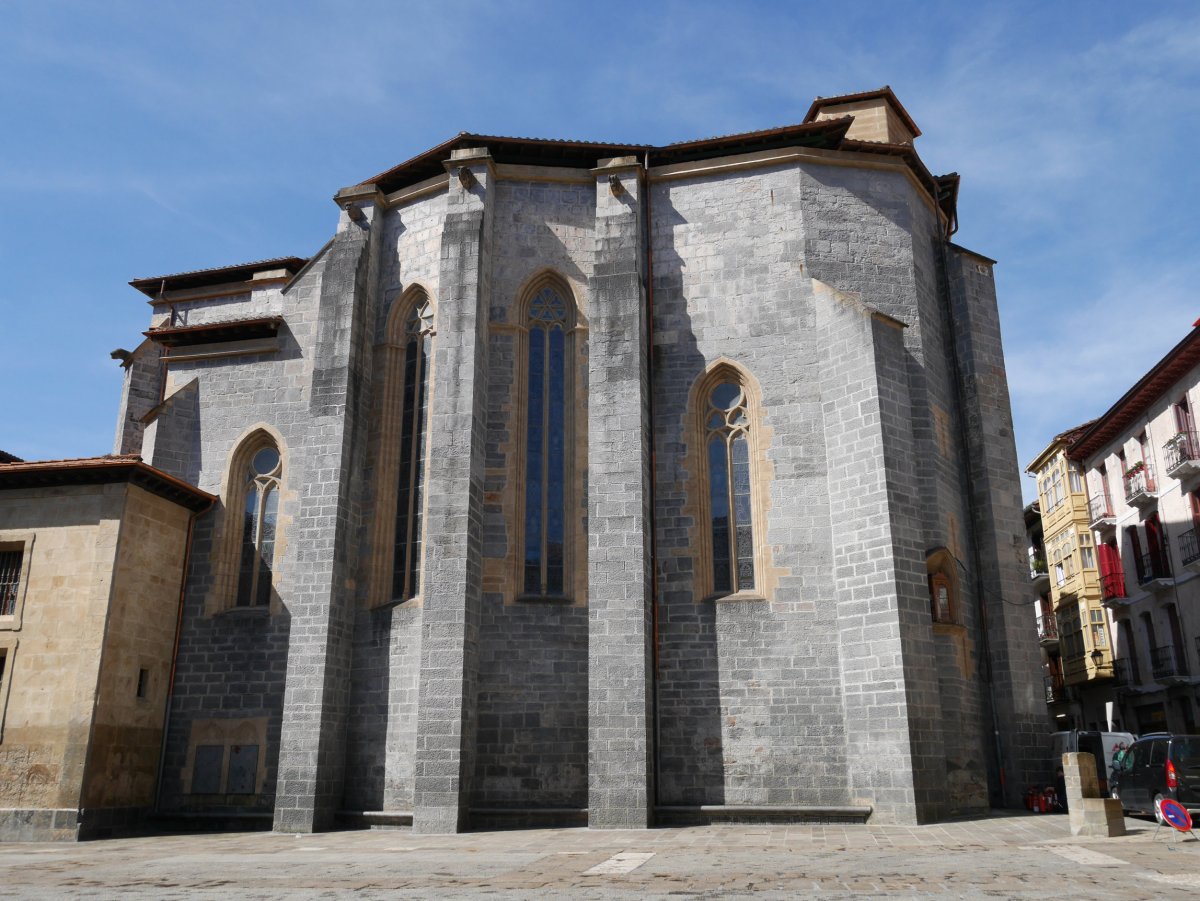 San Juan Bataiatzailea eliza, Arrasate