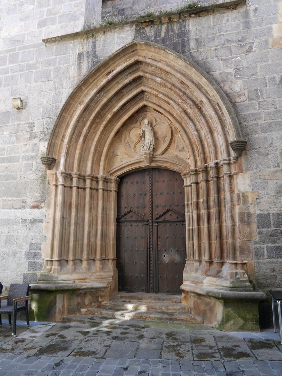 San Juan Bataiatzailea eliza, Arrasate