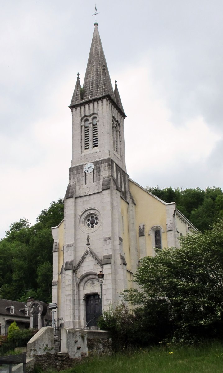 Santa Lucia eliza, Atharratze