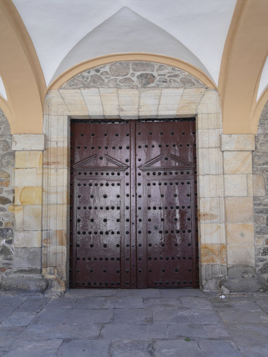 San Frantzisko komentua, Arrasate