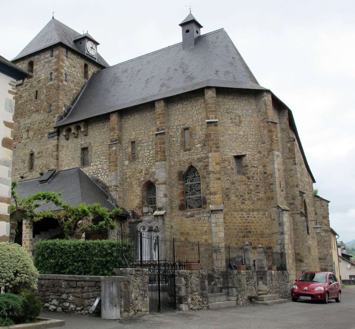 Asuncion eliza, Montori