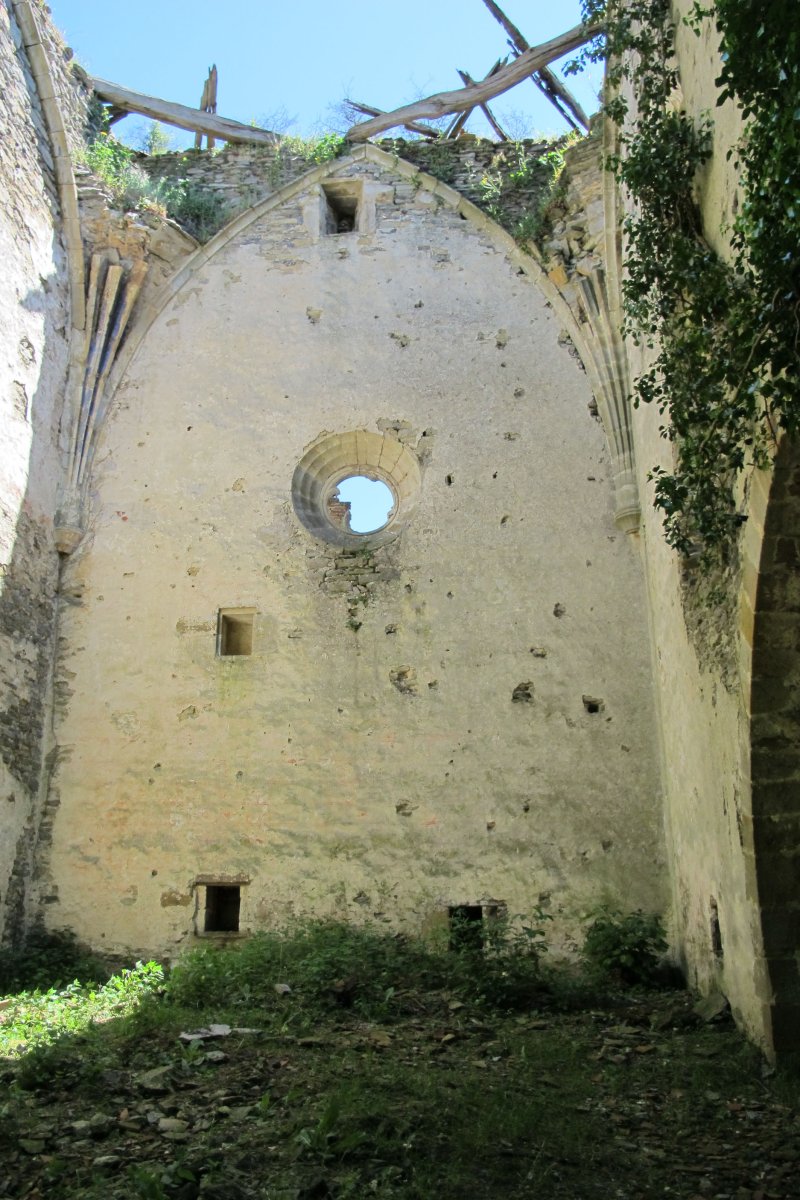 Asuncion elizaren hondakinak, Nafarrate