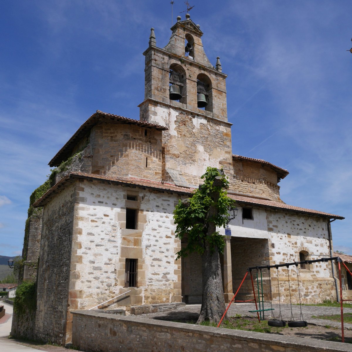 San Juan Bataiatzailea eliza, Axpuru