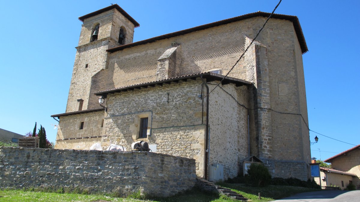 San Andres eliza, Letona