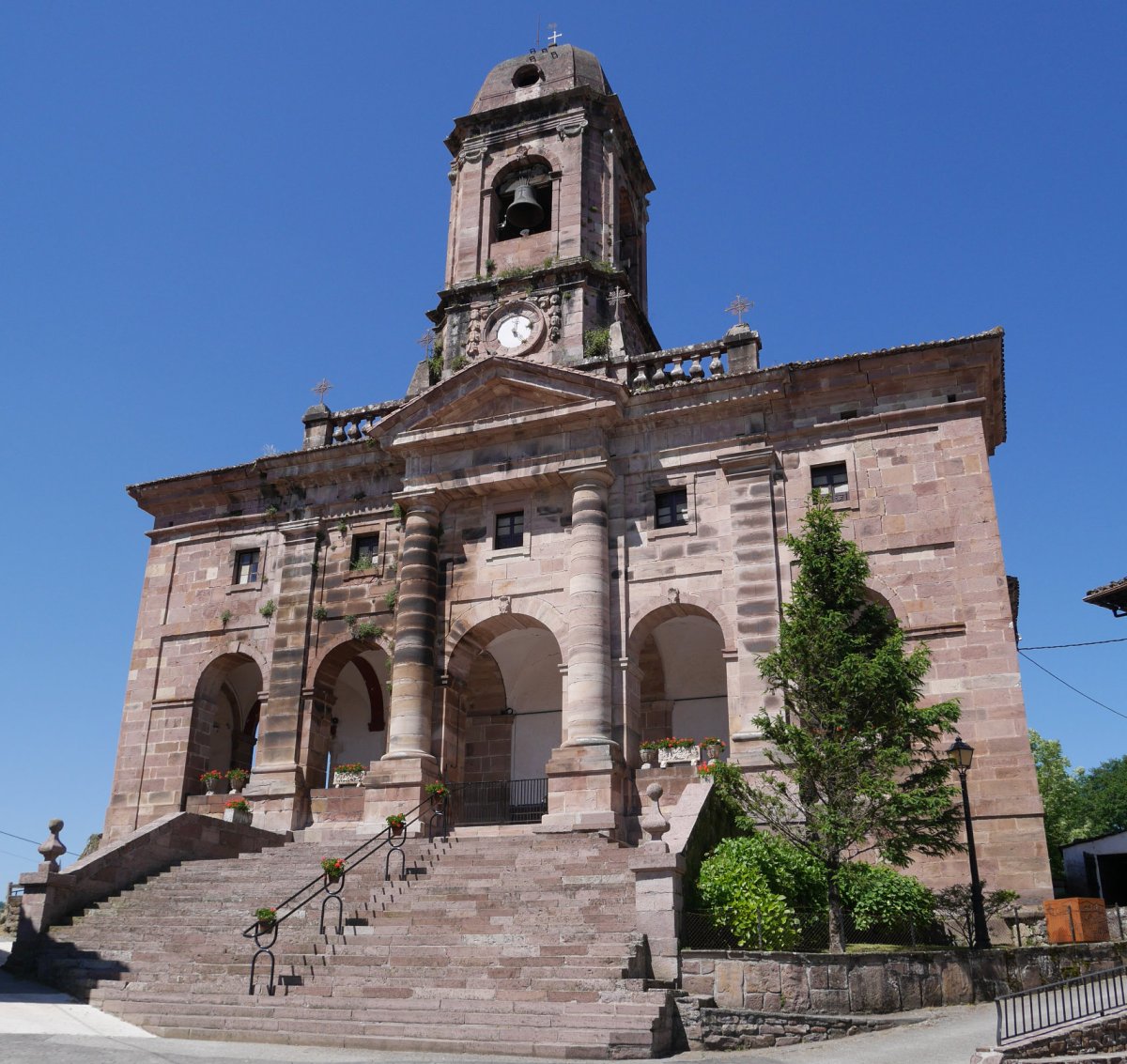 San Lorentzo eliza, Ziga