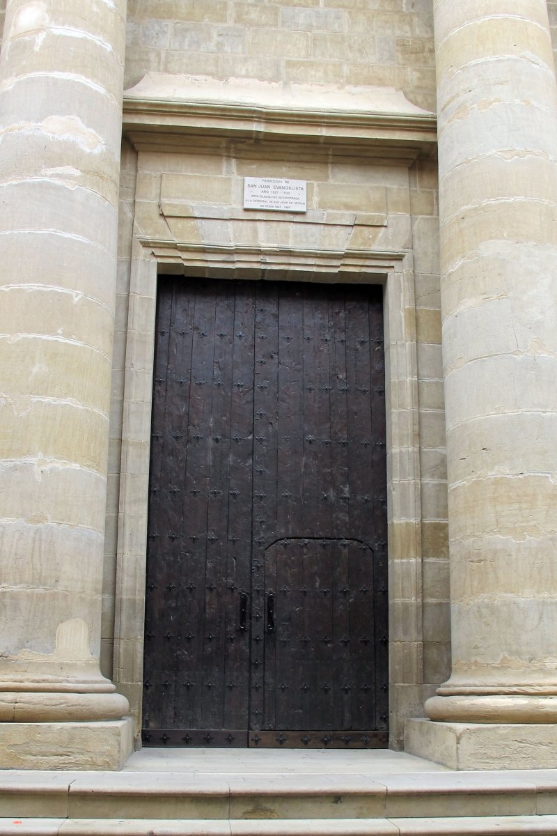 San Juan Evangelista eliza, Azkoien