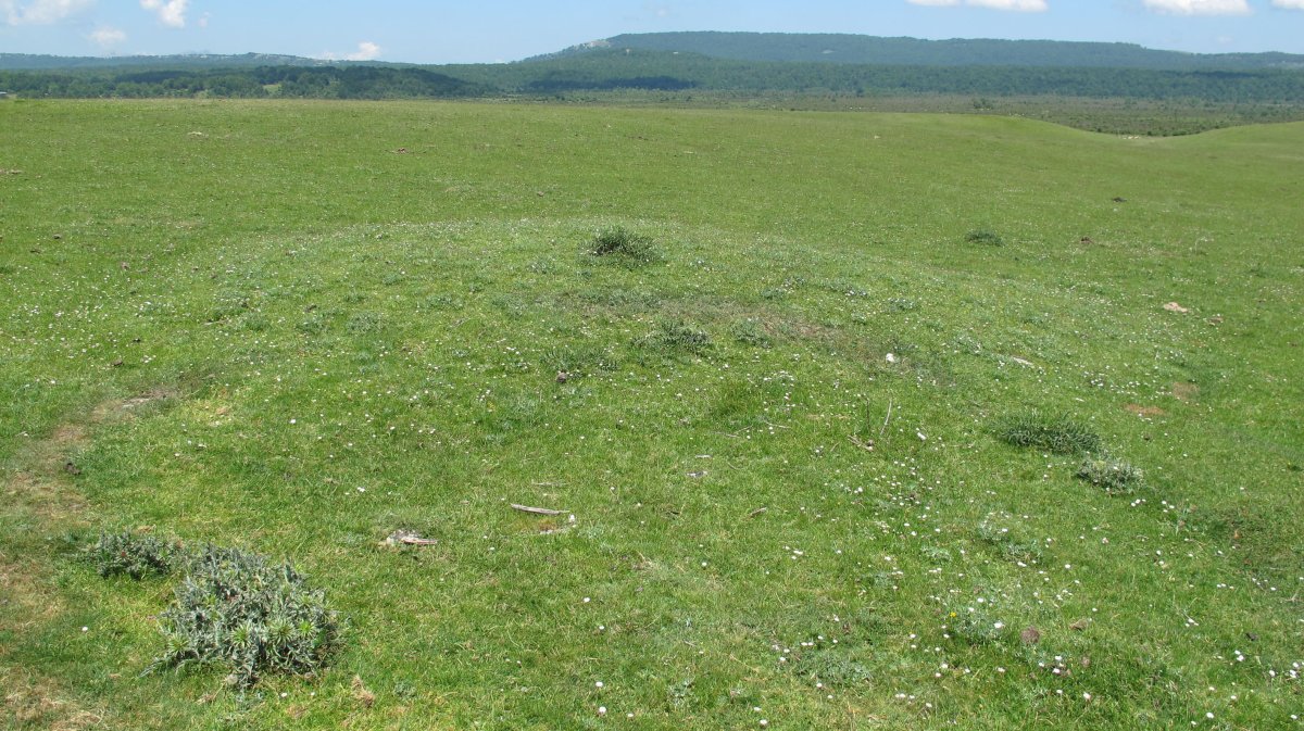 Raso Urbasa 2 etxola hondoa, Urbasa