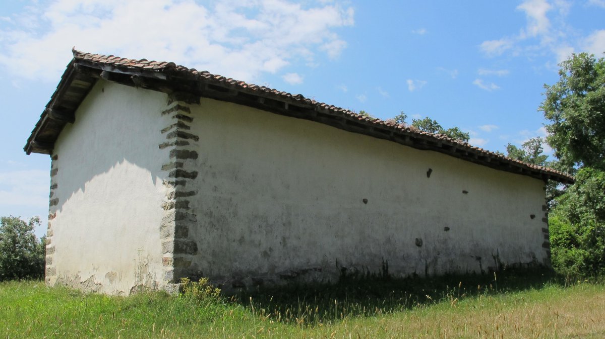 San Bartolome ermita, Manurga