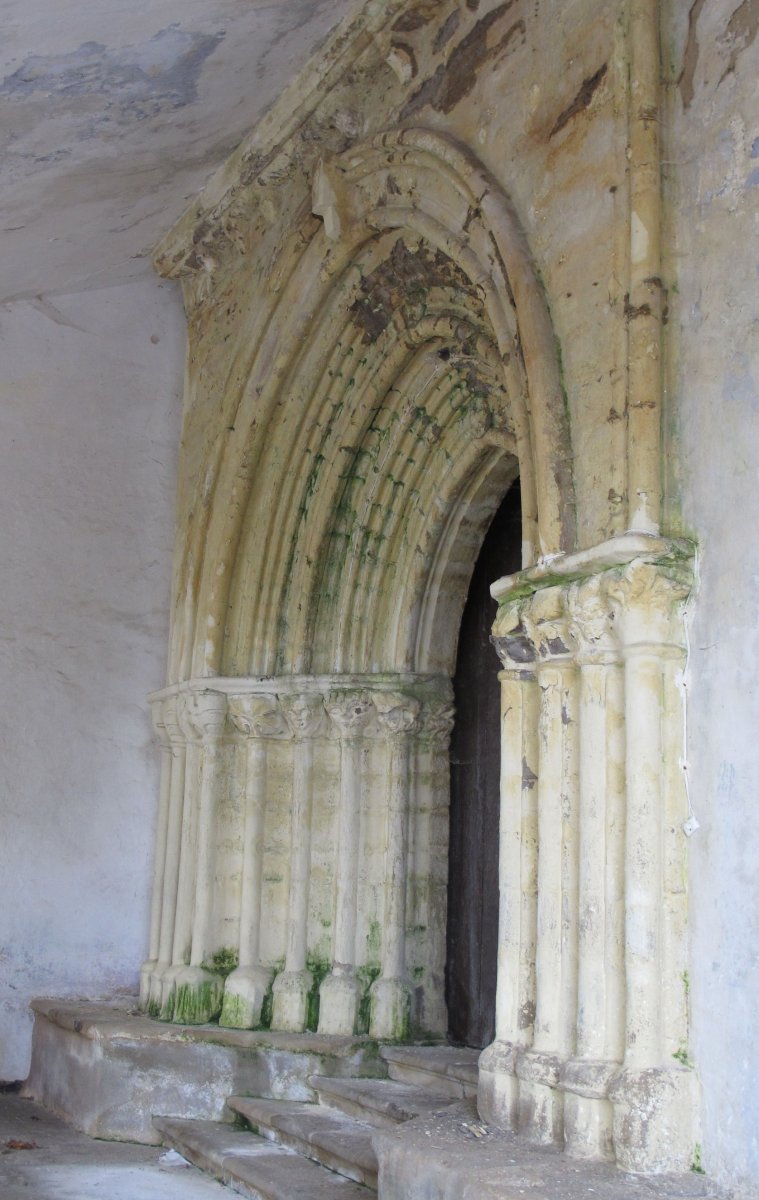 San Pedro eliza, Beluntza