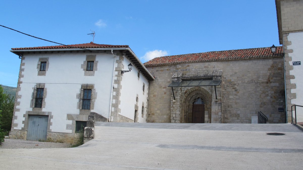 San Martin eliza zaharra, Irurtzun