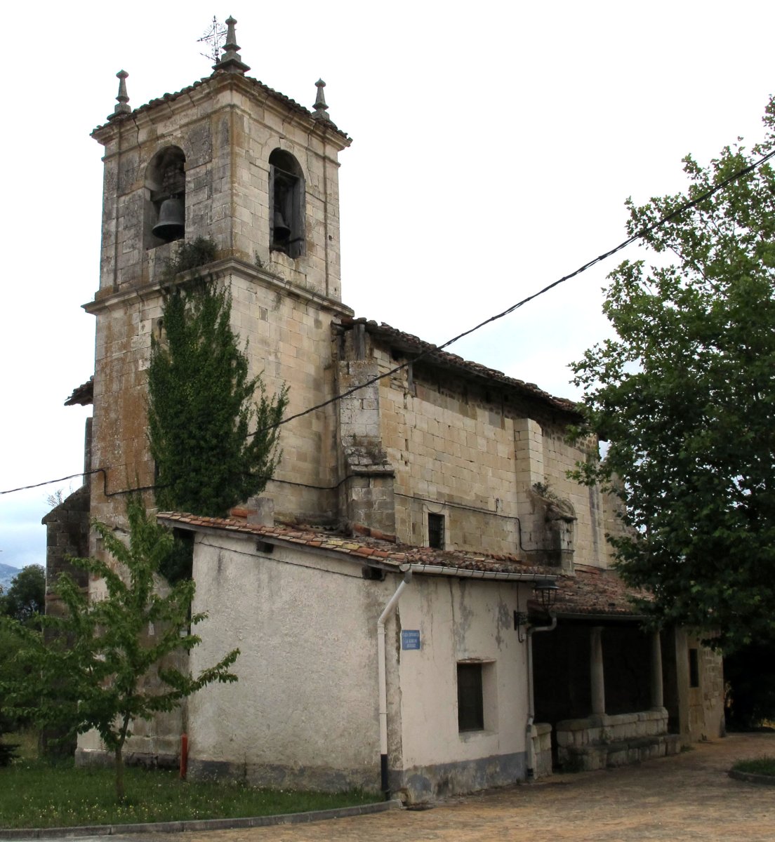 Andra Maria eliza, Mezkia